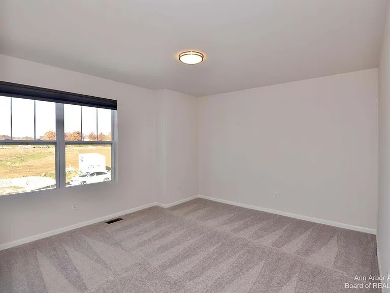 1104 Salt Springs Dr — Photo 33