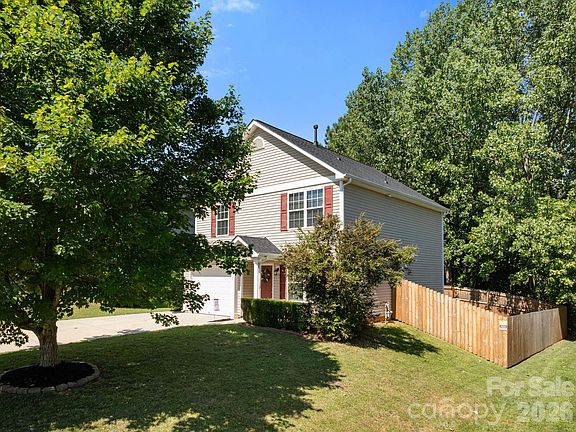 2nd image of 1429 River Run Rd