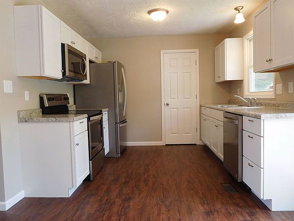 4th image of 500 N Robin Dr