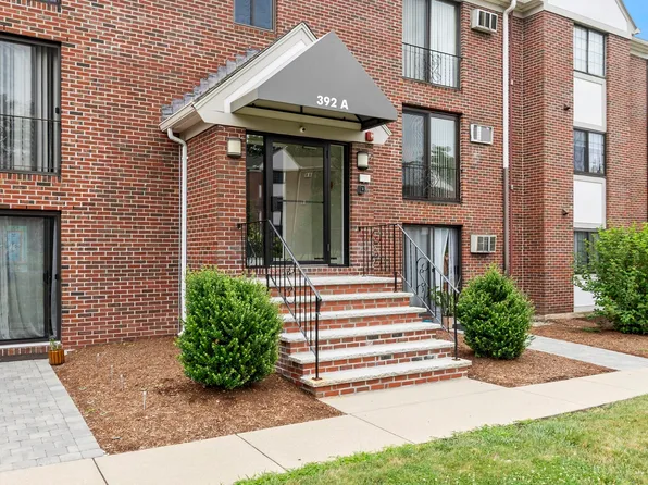 392 Great Rd APT A104, Acton, MA 01720