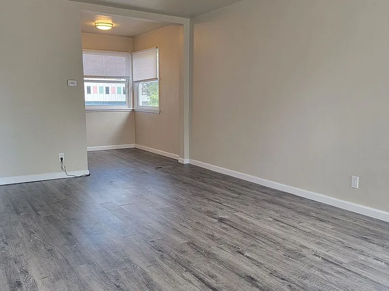 125 W Grant Ave. — Photo 2