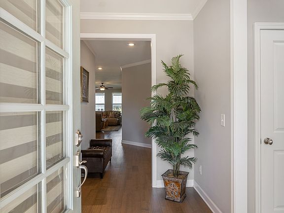 4th image of 2607 Bramblewood Ln