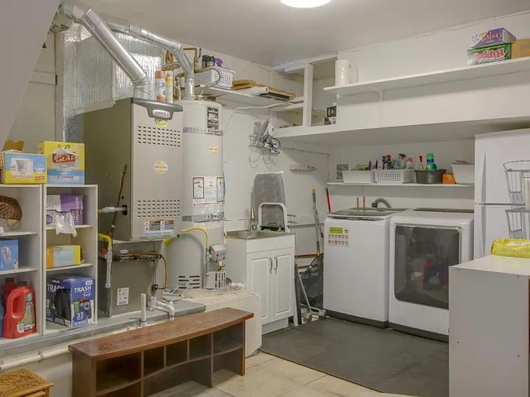 5104 Edenview Dr — Photo 2