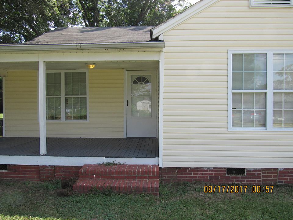 1st image of 109 Twin City St