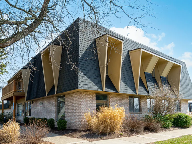 Briarcliffe Apartments & Townhomes — Photo 10