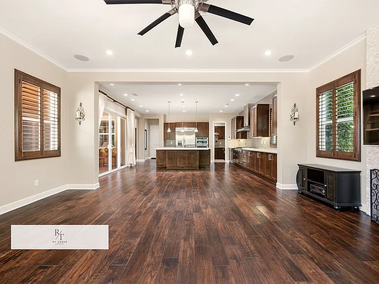 540 N Bardsdale Pl — Photo 12
