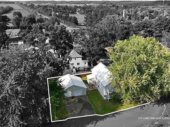 3rd image of 905 Lewis Avenue #1 & 2