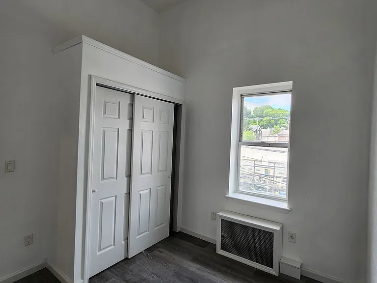 10 Brighton Ave #2 — Photo 6