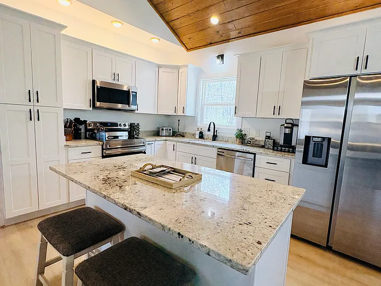 110 Acadia Dr — Photo 9