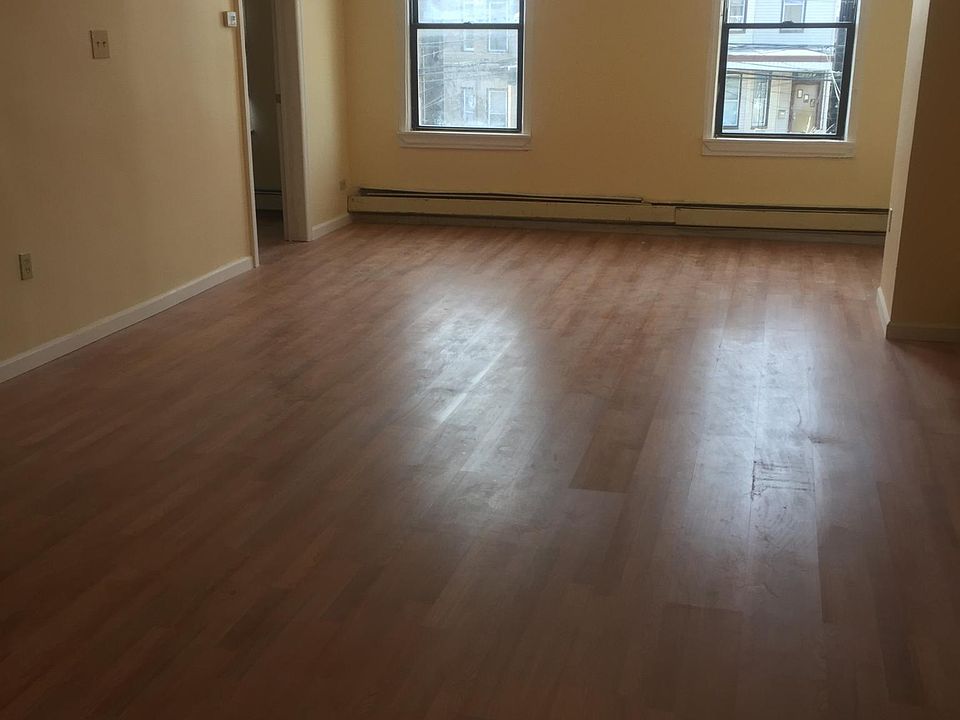 2nd image of 1214 Central Ave #2