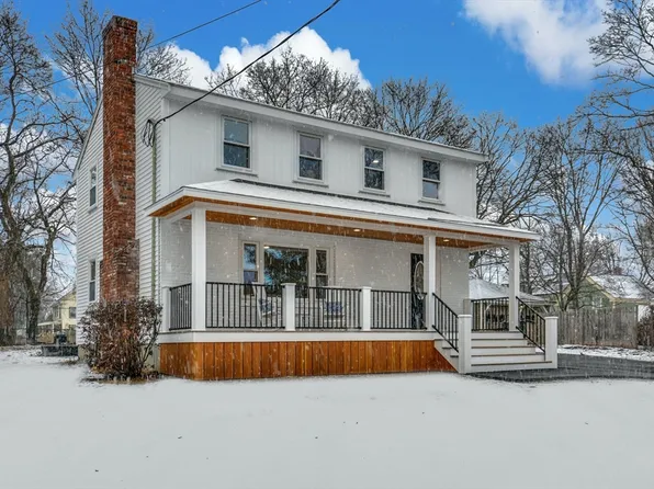42 Riverside Ave, Concord, MA 01742
