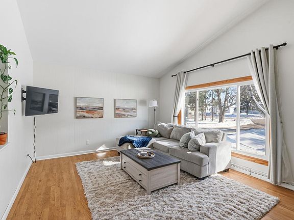 4th image of 2710 PORTER ROAD