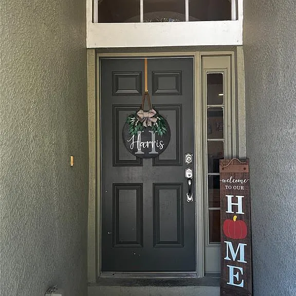 6345 Bridgecrest Dr — Photo 2