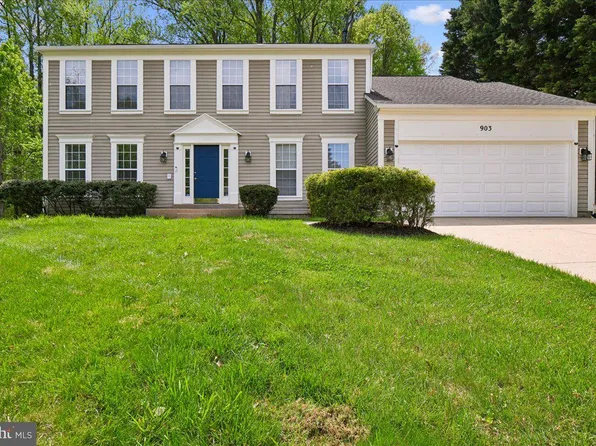 903 Brook St, Accokeek, MD 20607