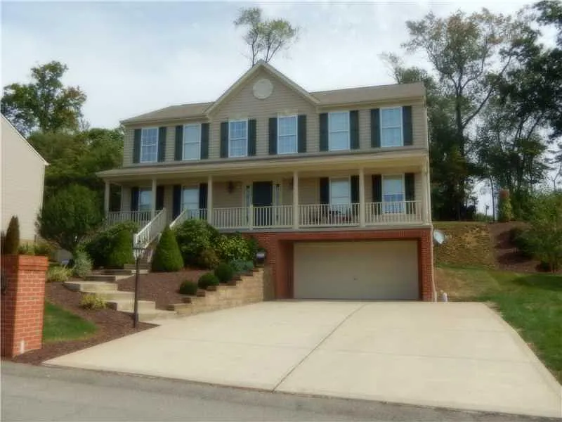 249 Sussex Way photo 1