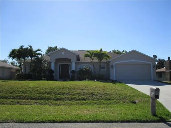 1502 NE 11th Ter, Cape Coral, FL 33909