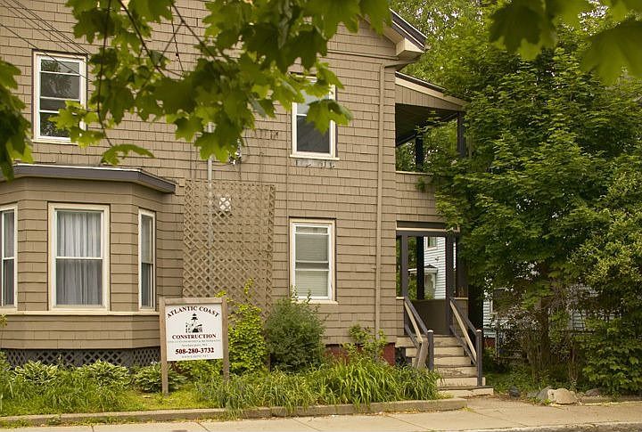 Building Photo 3