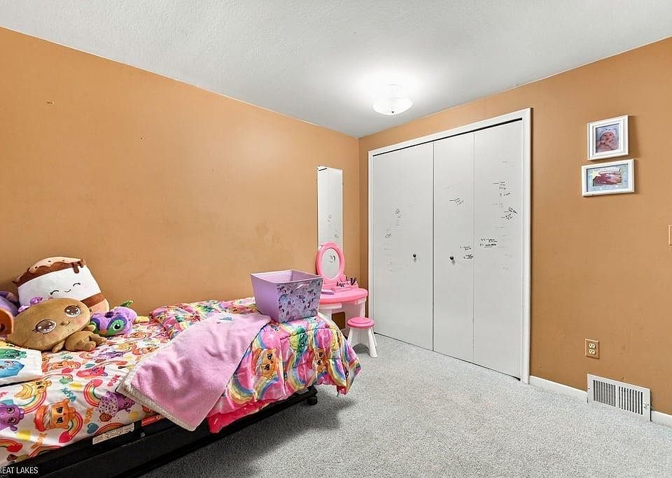 39948 Twenlow Dr, photo 17