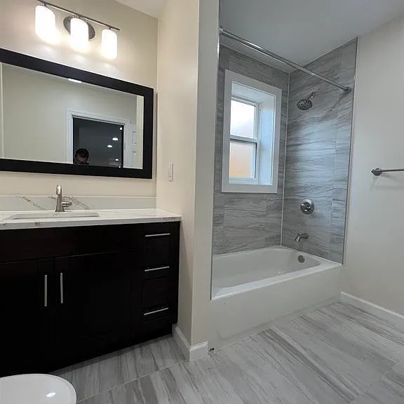 34 Giles Ave #1 — Photo 14