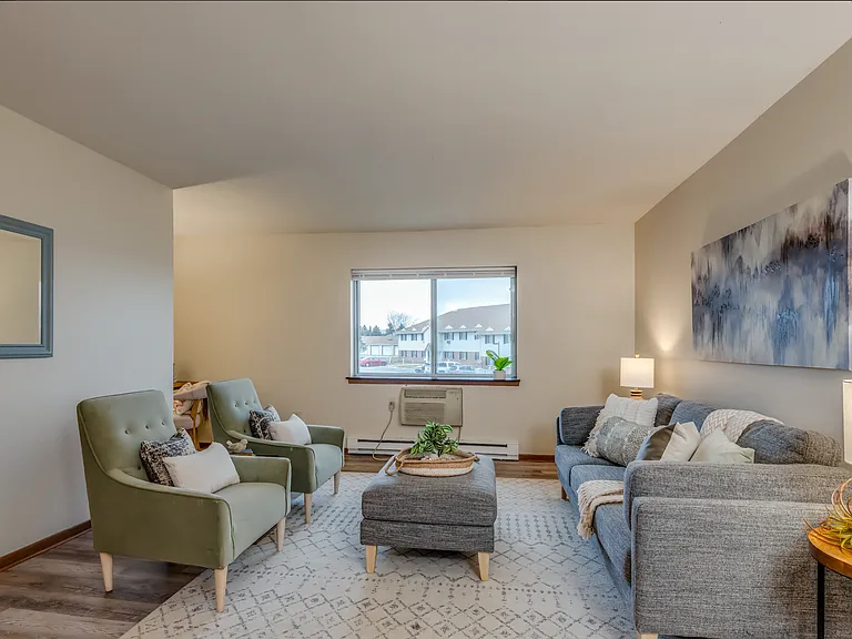 Harbor Ridge Apartments — Photo 6