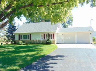 4908 N Lynndale Dr, Appleton, WI 54913