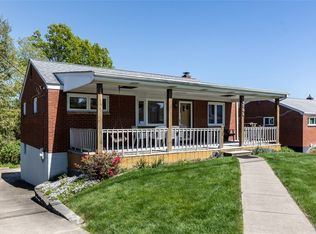 6382 Crestview Dr, South Park, PA