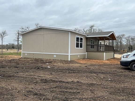 5th image of 135 Plumeria Dr