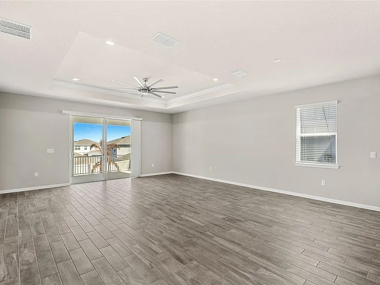 14334 Noto Ave — Photo 5