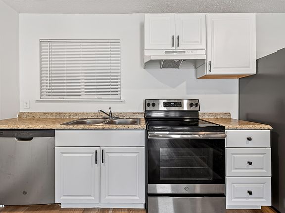 5th image of 5210 Joe Sayers Ave #D