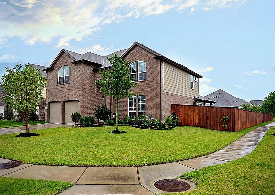 1st image of 26319 Sandahl Ct
