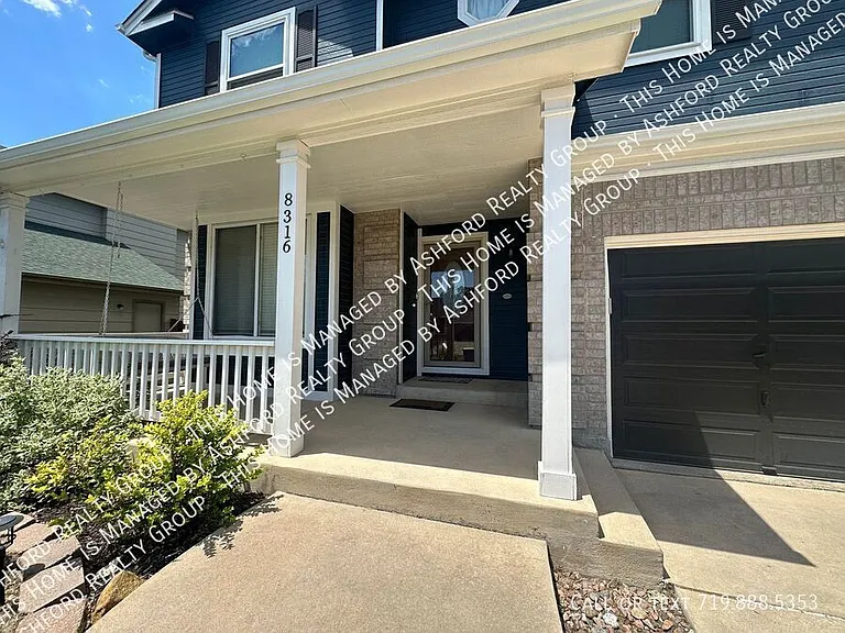 8316 Cooper River Dr — Photo 2