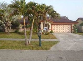 15121 SW 168th Ter, Miami, FL 33187