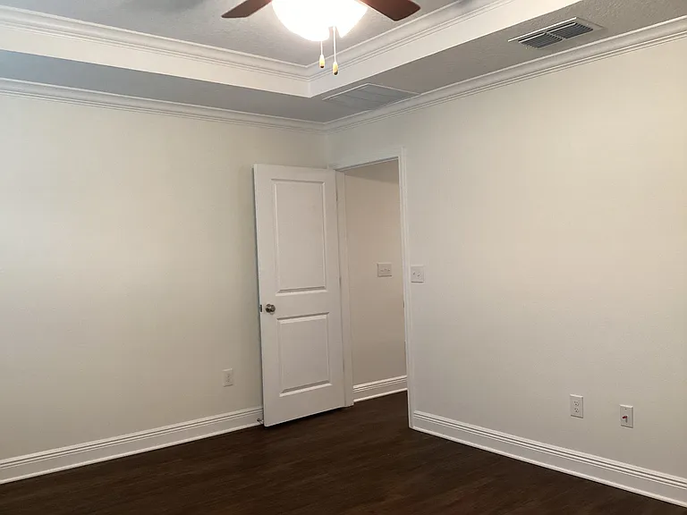 22407 Bellini Cir — Photo 9