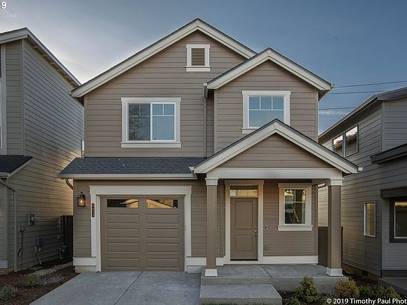 2nd image of 6632 NE 72nd Pl