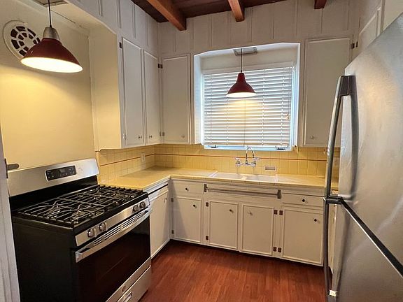 4th image of 3043 Union St #3051