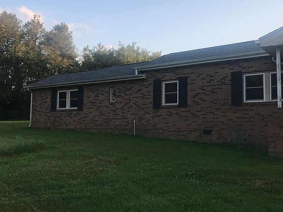 3rd image of 176 Marble Creek Ln