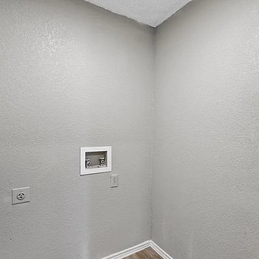 4049 Saint Christopher Ln — Photo 15