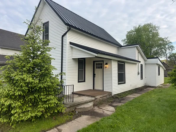 315 W Oakridge Ave, Goshen, IN 46528