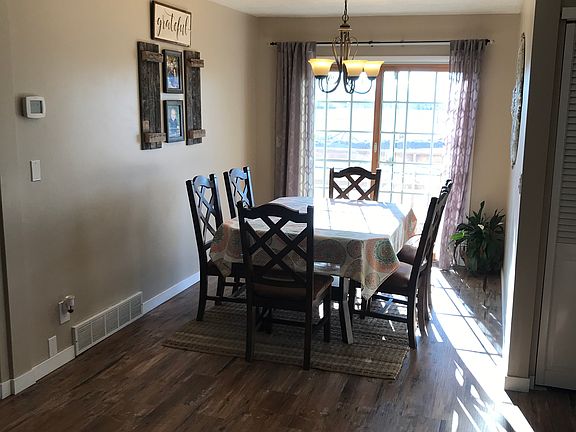 4th image of 4526 Wilmet Dr