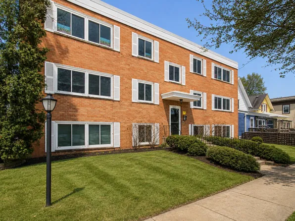 3237 15th Ave S APT 15, Minneapolis, MN 55407