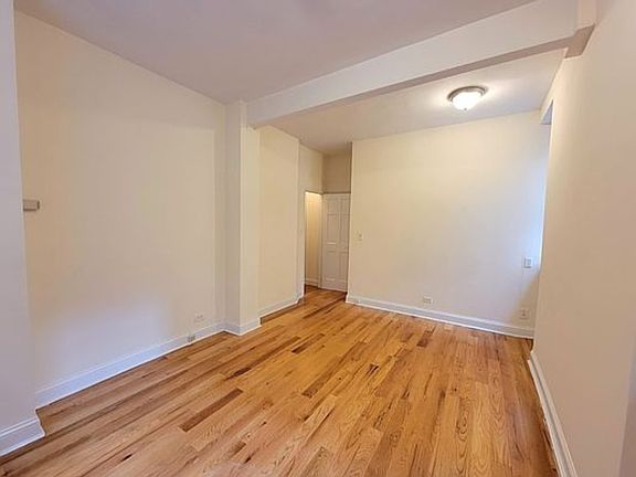 5th image of 251 W 81st St #6P
