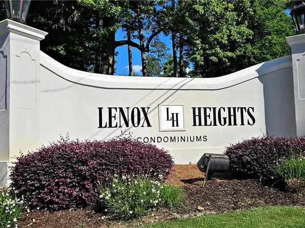 3304 Pine Heights Dr NE, Atlanta, GA 30324