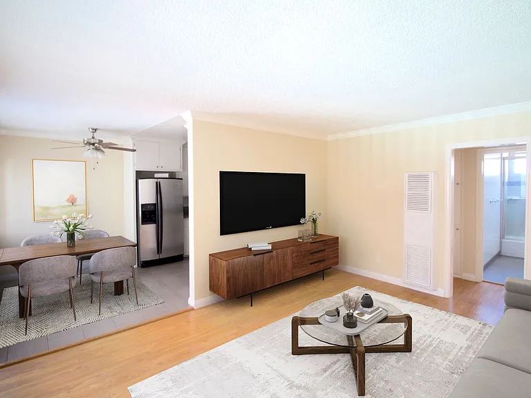 721 Edgewood / 8661 North Beach Keller LLC — Photo 6