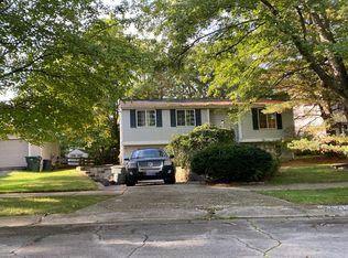 7321 Schoolcraft Ln, Columbus, OH 43235