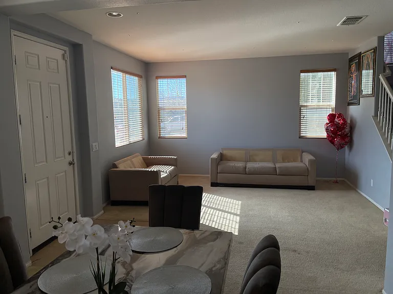 5825 Finchley Rd — Photo 11