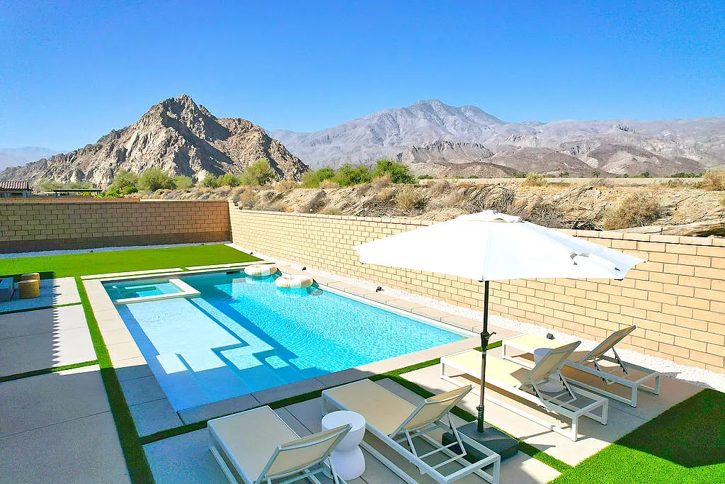 3 bed, 3006 sqft, $6,999 — Photo 3