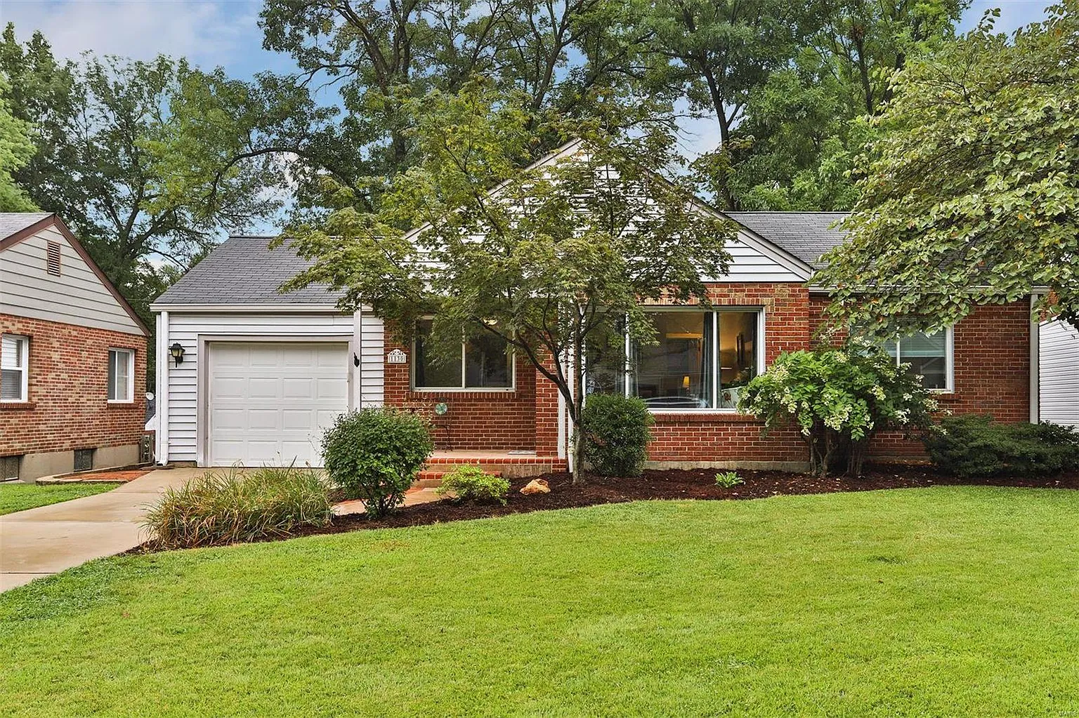 1130 Lanvale Dr photo 1