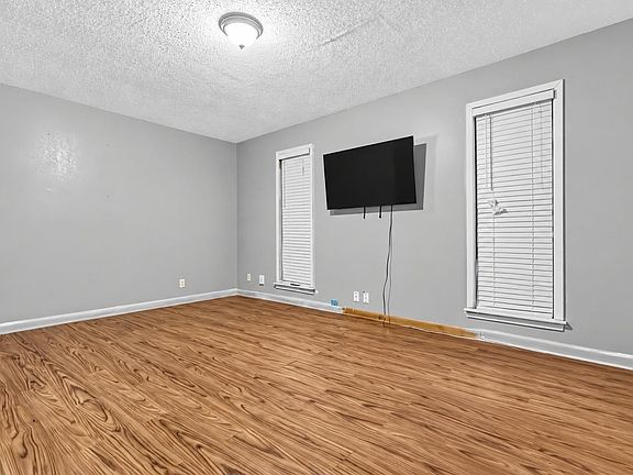 5th image of 2473 Abes Dr