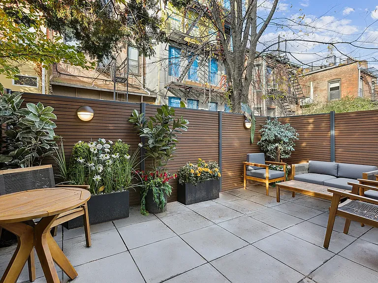 132 Waverly Ave #2B — Photo 10