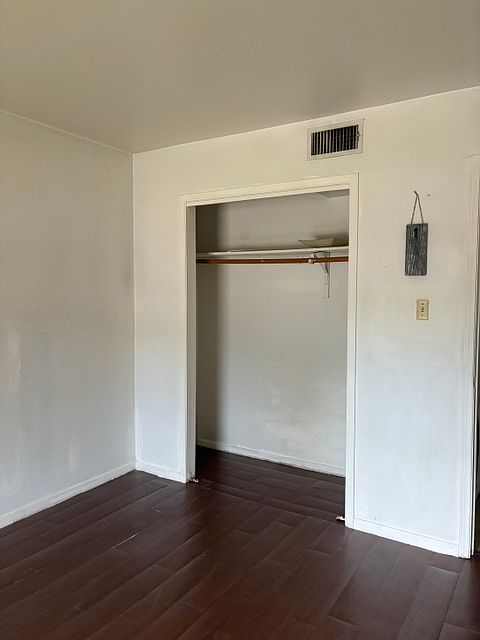 1st image of 2922 North Ave APT 14